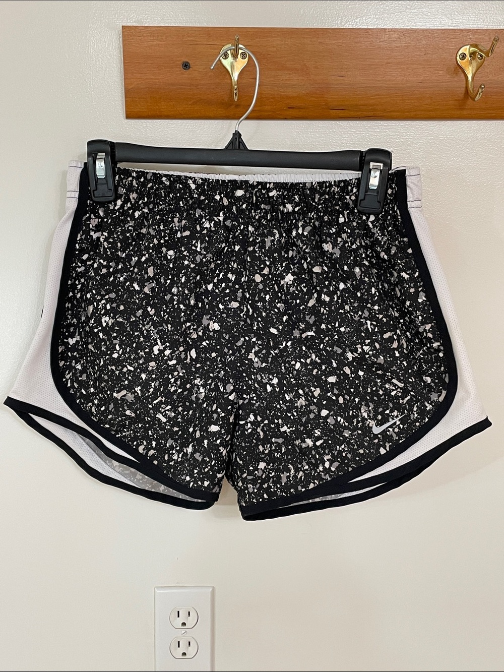 Nike Women’s Black & White Speckled Athletic Shorts